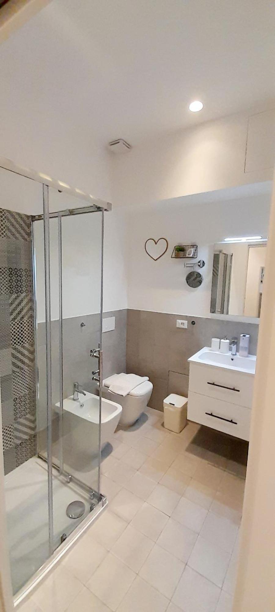 Barbara Classy Apartment 101 Syracuse Bagian luar foto