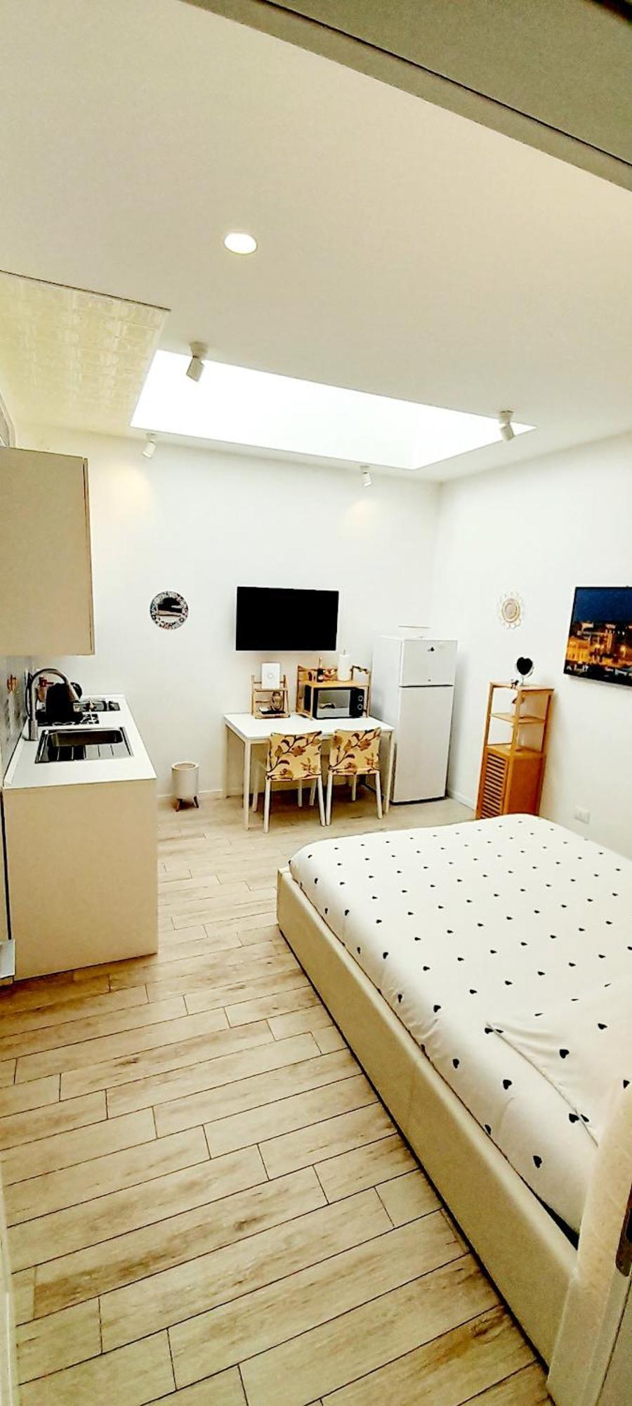 Barbara Classy Apartment 101 Syracuse Bagian luar foto